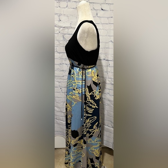 OLIAN size large Maternity Maxi dress - Picture 3 of 6